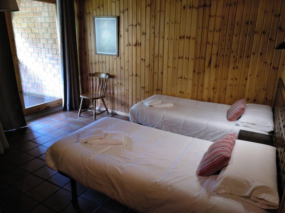 Albergue La Cabana Turieno ภายนอก รูปภาพ